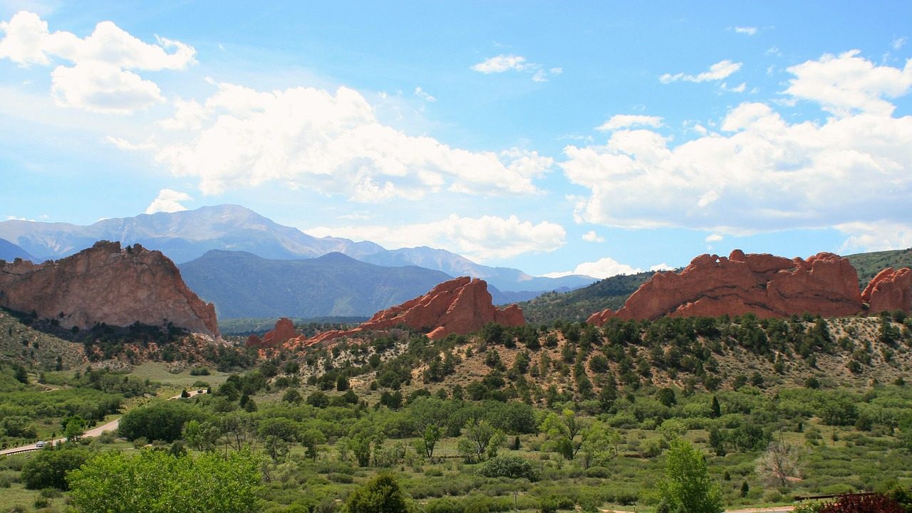 Garden of the Gods with Pikes Peak behind it, Colorado Springs