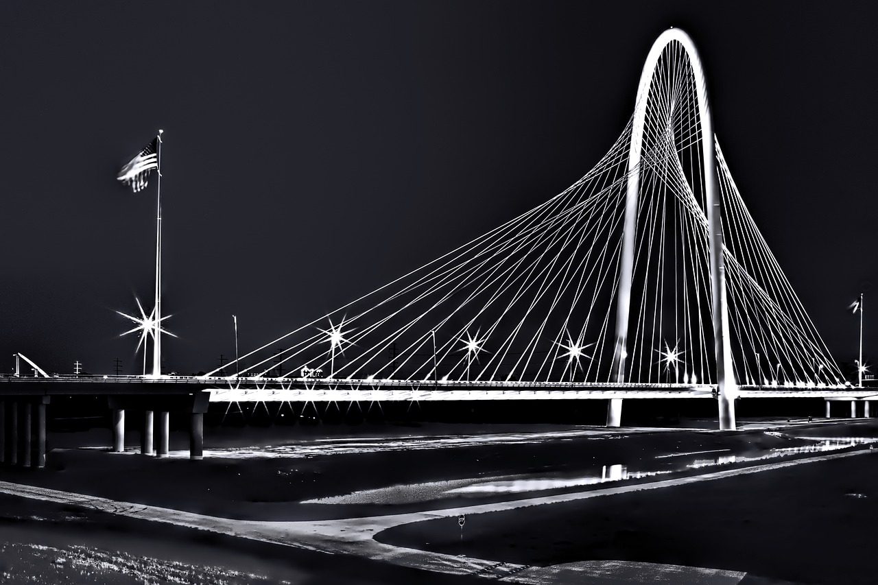 Margaret Hunt Hill Bridge, Dallas